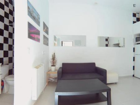 Apartamento de alquiler en Pradolongo - Photo 3