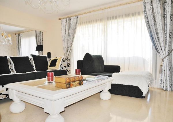 Duplex Penthouse in Benahavis