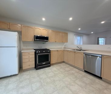 For Lease - 31 Seline Crescent Unit# Upper, Barrie, Ontario - Photo 1