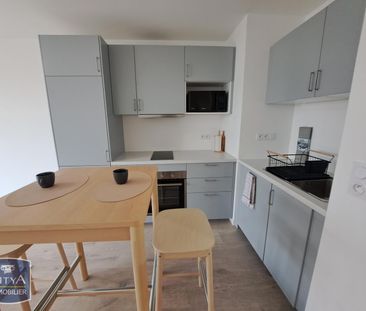 Location Appartement 2 pièces 43m² ROYAN 17200 - Photo 4