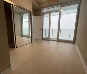 For Lease - 3900 Confederation Parkway Unit# 5404, Mississauga, Ont... - Photo 4