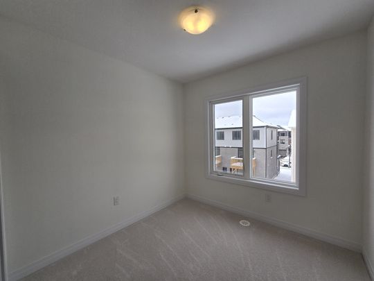 For Lease - 11 Greig Street, Brantford, Ontario - Photo 1