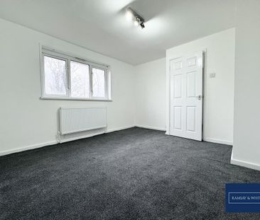 3 bedroom detached house to rent - Photo 5