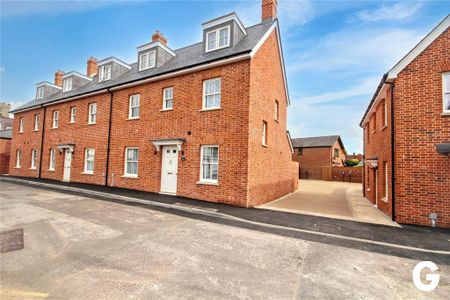 3 bedroom terraced house to rent - Photo 2