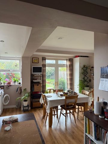 Room in a Shared House, Bridlington Avenue, SO15 - Photo 2