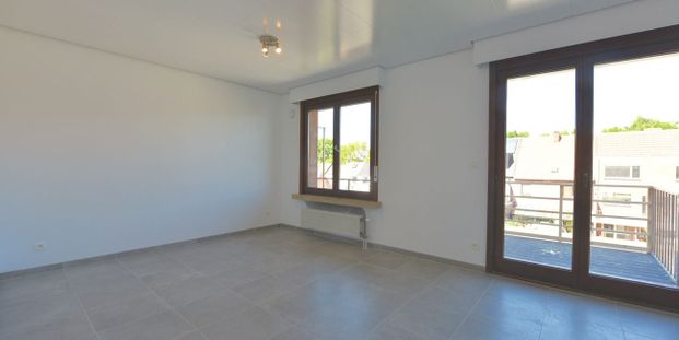 Appartement te huur in Eeklo voor € 795 met 2 slaapkamers - Photo 1