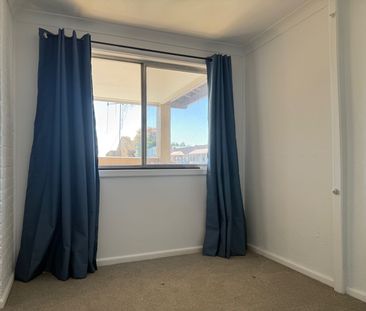 CENTRAL LIVING WITH STUNNING PARK VIEWS - Photo 2