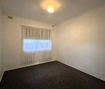 Cosy two bedroom home - Photo 1