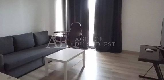 Location Appartement - Photo 2