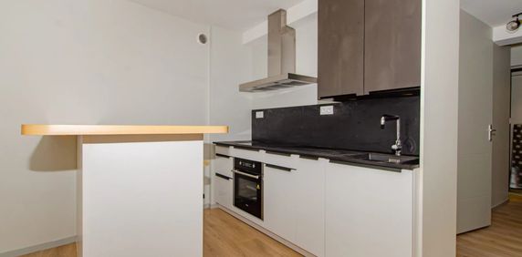 Location Appartement 2 pièces 31m² ST MARCELLIN 38160 - Photo 2