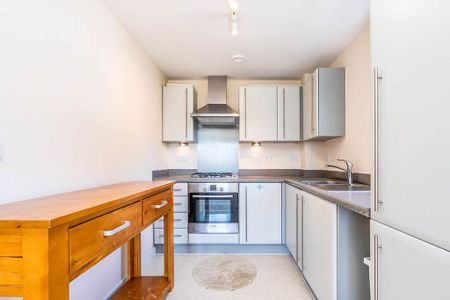 1 bedroom flat to rent - Photo 5