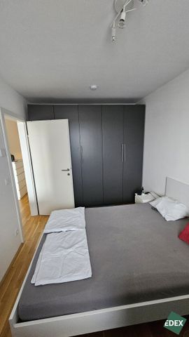 Moderne 2-Zimmer-Wohnung mit Balkon nahe U1 - Photo 2