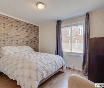 1-815, Rue Corinne, Saint-Sauveur à louer - Photo 2