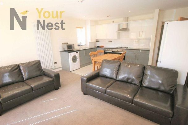 6 bedroom flat to rent - Photo 1