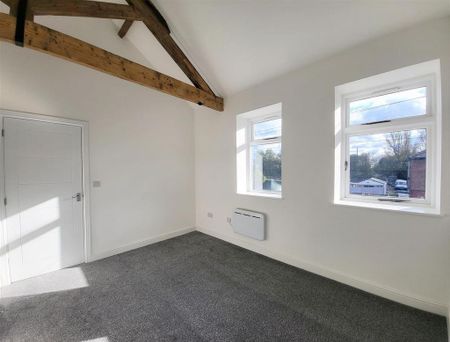 2 bedroom terraced house to rent - Photo 2