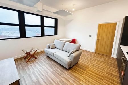 Waterside House - Photo 2