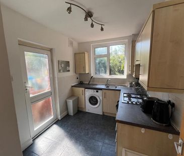 3 bedroom property to rent - Photo 6