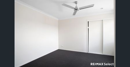 Spacious Family Home - Photo 5