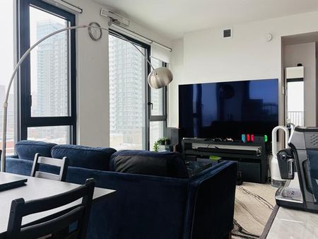 2020 Boul. René Lévesque O. - Photo 3