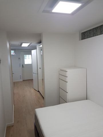 Edsbäcksvägen, Sollentuna - Photo 2