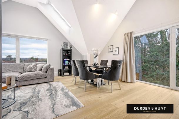 89 High Road, Loughton - Photo 1