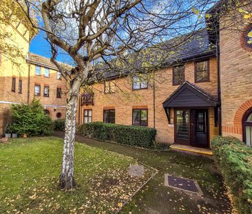 Lawrence Moorings, CM21, Sawbridgeworth - Photo 6