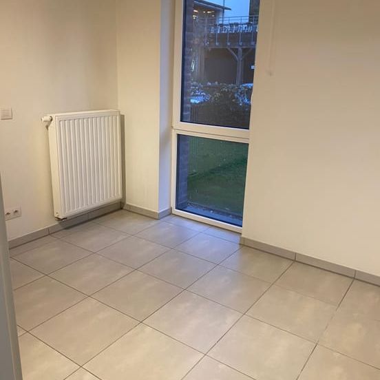 Appartement te huur - Photo 1