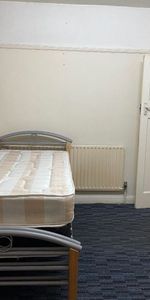 Room in a Shared House, Fawn Road, E13 - Photo 4