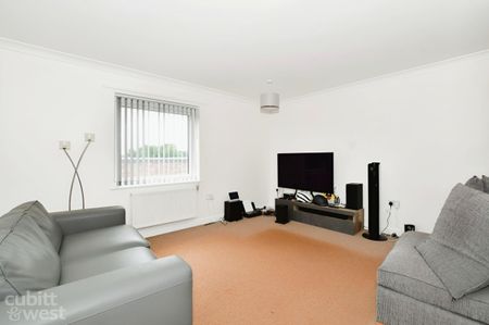 2 bedroom apartment to rent - Photo 4