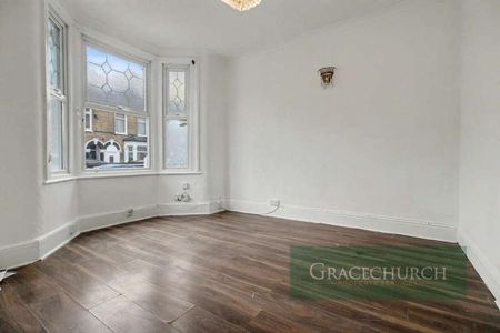 Pretoria Road Edmonton, N18 - Photo 3