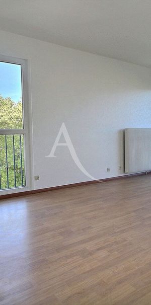 Location appartement 3 pièces, 64.00m², Maurepas - Photo 1