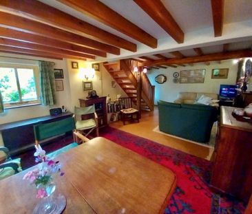 3 bedroom detached house to rent - Photo 2