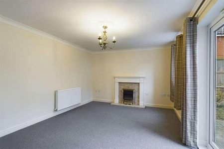 Betjeman Close, Thetford, IP24 - Photo 2