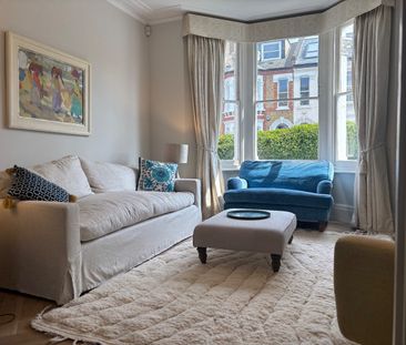 4 Bed Terraced House, Shelgate Road, SW11 - Photo 1