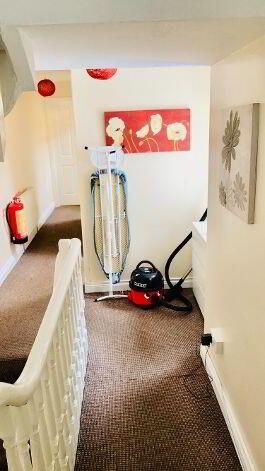 Room 3, 31 Sandhurst Drive, Stranmillis, Belfast, BT9 5AY - Photo 4
