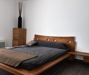 Appartement T2 Pointe rouge avec terrasse et garage - Photo 2