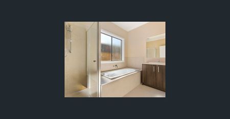 Stylish Family Living with Space, Light and Modern Comforts - Photo 3