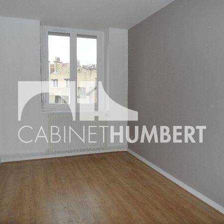 Location Appartement 4 pièces 79m² ST ETIENNE 42000 - Photo 1