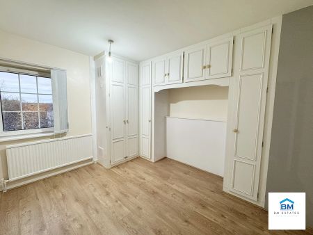 5 Bedroom Terraced - Photo 5