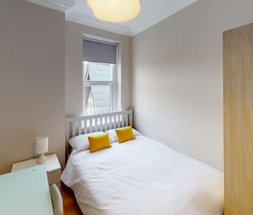 8 bedroom flat to rent - Photo 5