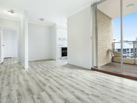 20/11 Ocean Street, NORTH WOLLONGONG - Photo 3