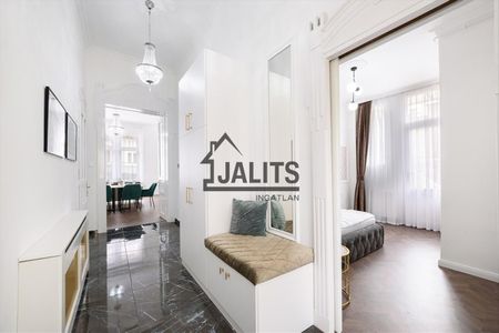 Kiadó lakás - Budapest VI. kerület - Photo 3