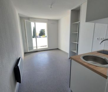 Location Appartement 1 pièce 18m² NIMES 30000 - Photo 3