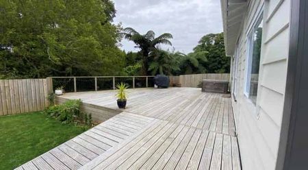 Fully furnished on Ford St - Photo 3