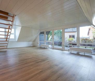 Gemütliche 3-Zimmer-Wohnung mit Balkon, Einbauküche und Garage in r... - Foto 6