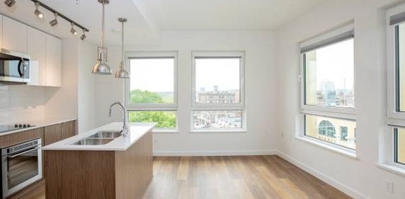 In Suite Laundry, Large Windows, Open Floorplan - Photo 2