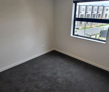 102/28 Shortfin Place, Flat Bush, Auckland - Photo 5