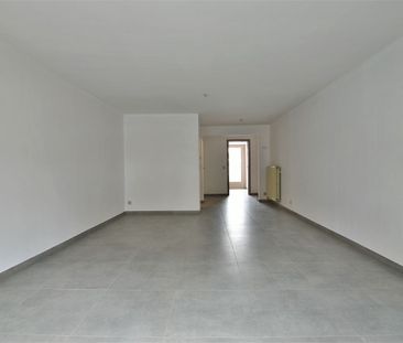 Ruime triplex appartement in het centrum Dendermonde - Photo 3