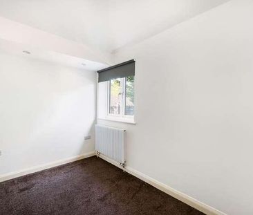 Studland Road, Hanwell, London, W7 - Photo 3