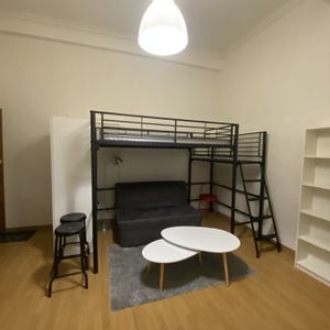 Location Appartement 1 pièce 26m² CASTELNAUDARY 11400 - Photo 2